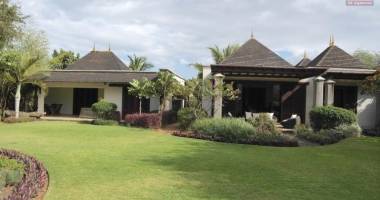 tamarin luxueuse villa irs sur un golf à 2 pas de la plage