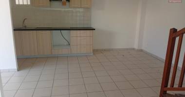 a louer appartement f2 duplex en rez de jardin de 53 m2 de surface a la saline les bains