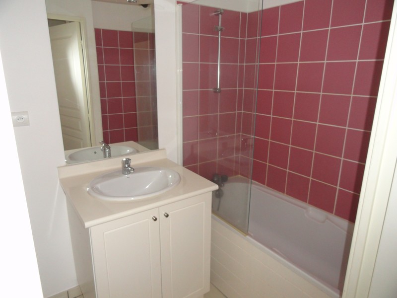 Location t3 duplex SainteClotilde (97490) Réunion Nord Réf. JDR0715