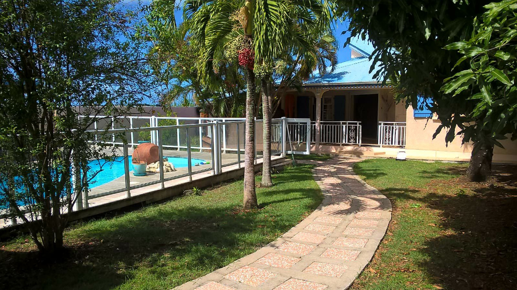 Achat maison SainteAnne (97180) Guadeloupe Grande Terre Sud Réf. 226
