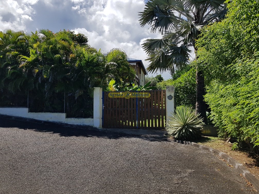 Achat maison Le Moule (97160) Guadeloupe Grande Terre Nord Réf. TMAI17530