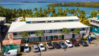 location local commercial à baie mahault (97122)