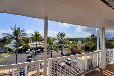 Location  Local Commercial Baie Mahault (97122) - GUADELOUPE