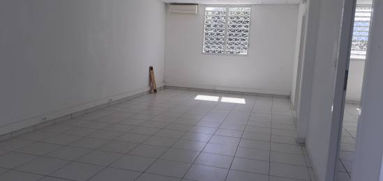 Location Local Commercial Les Abymes (97139) - GUADELOUPE