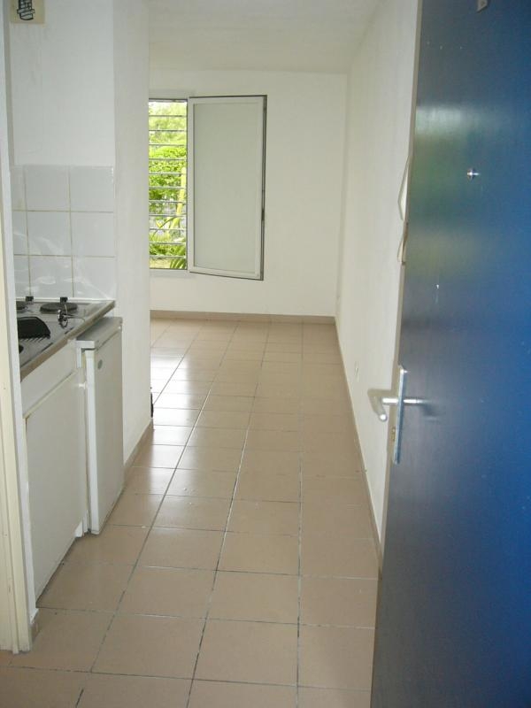 Location studio SainteClotilde (97490) Réunion Nord Réf. 1373 G