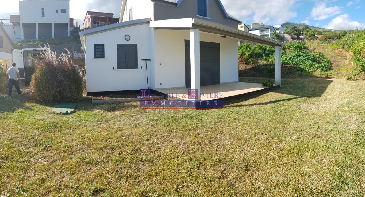 Location maison Piton SaintLeu (97424) Réunion Ouest Réf. MFI/4449/VP