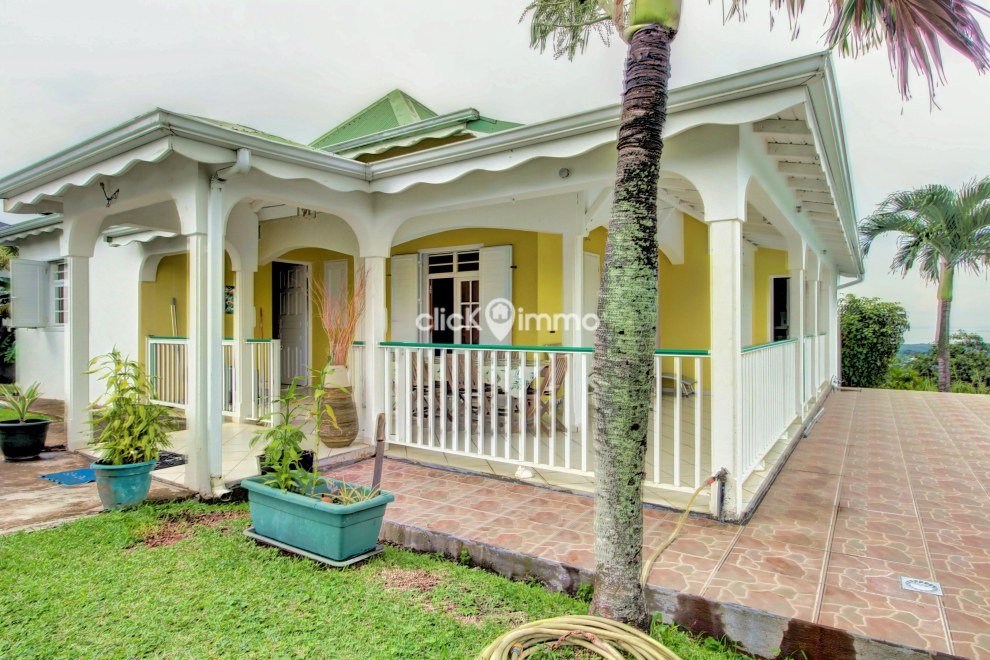 Location villa SainteRose (97115) Guadeloupe Basse Terre Nord Réf. 15253