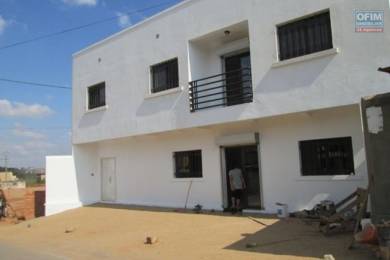 Location  Local commercial ANTANANARIVO () - MADAGASCAR