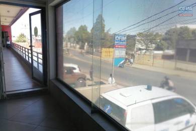 Location  Local commercial ANTANANARIVO () - MADAGASCAR