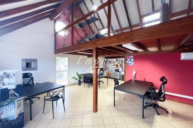 Location  Local Commercial Baie Mahault (97122) - GUADELOUPE