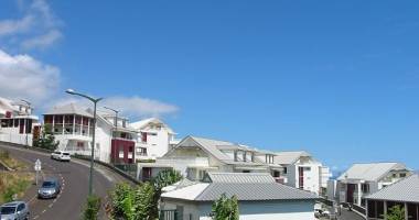 appartement t1 - bois de nèfles sainte-clotilde