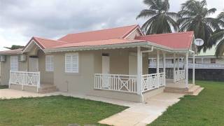location maison à baie mahault (97122)
