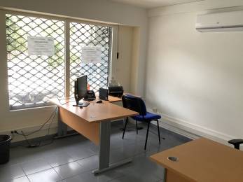 Location  Local Commercial Les Avirons (97425) - REUNION