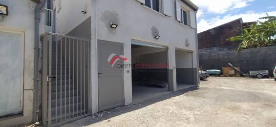 Location  Entrepôt Saint-Pierre (97410) - REUNION