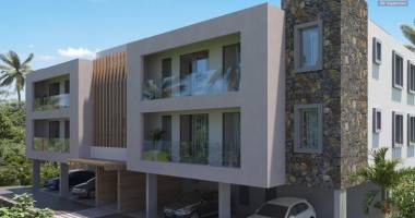 a vendre dans un programme de 6 appartements à la pointe aux canonniers à 80 mètres de la mer, accessible à l’achat avec un permis de residence permanent aux etrangers et aux mauriciens.