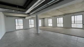 location local professionnel à sainte-clotilde (97490)