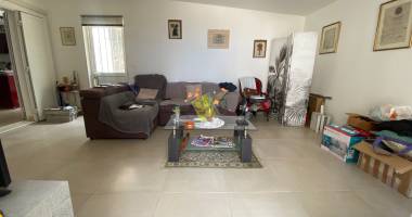 appartement f3/4 recent avec cour a louer a bellepierre