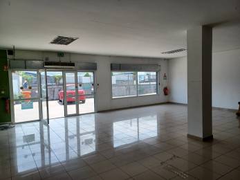 Location  Local commercial - 200m² Saint-Louis (97450) - REUNION