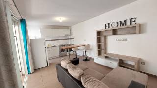 location studio à le moule (97160)