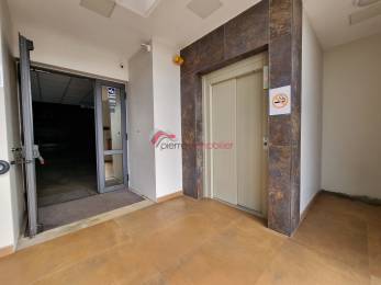 Location  Local Commercial Saint-Pierre (97410) - REUNION