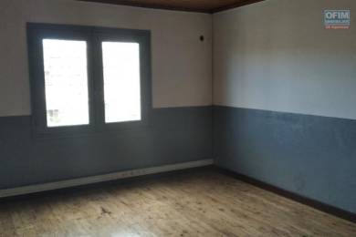Location  Local commercial ANTANANARIVO () - MADAGASCAR