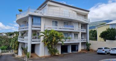 a vendre appartement t3 st-clotilde a l'entrÉe de la bretagne  ile de la reunion