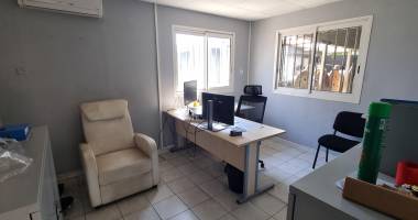 À louer - bureaux professionnels - secteur la balance, saint-pierre