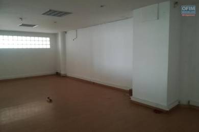 Location  Local commercial ANTANANARIVO () - MADAGASCAR