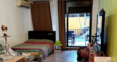 studio en rez-de-jardin proche de l'université