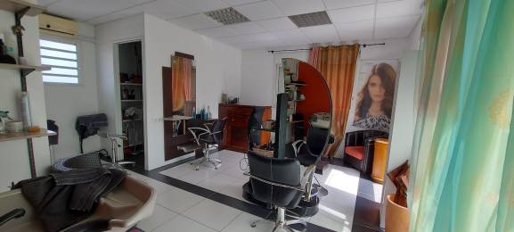 Location  Local Commercial Tampon (97430) - REUNION