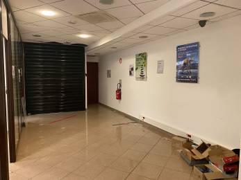 Achat  Local commercial  La Montagne (97417) - REUNION