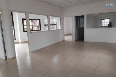 Location  Local commercial ANTANANARIVO () - MADAGASCAR