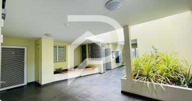 t2 saint-denis idéalement situé