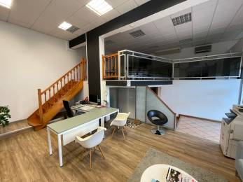 Location  Local Commercial Sainte-Clotilde (97490) - REUNION