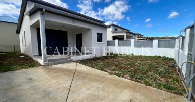 a louer - villa neuve t4 d'environ 79,45 m2 - ravine des cabris  - 1 450 €