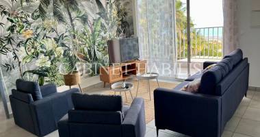 a louer - appartement f4 meublÉ d'environ 89,56 m2 - le tampon - loyer 1 147,00 € + charges mensuelles 30,00 €