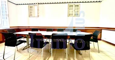 bureau/salle de reunion a louer (à la journée ou au mois) st denis centre ville