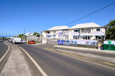 Location  Local Commercial Saint-Pierre (97410) - REUNION