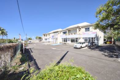 Location  Local Commercial Saint-Pierre (97410) - REUNION