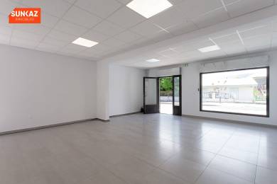 Location  Local commercial  Saint-Louis (97450) - REUNION