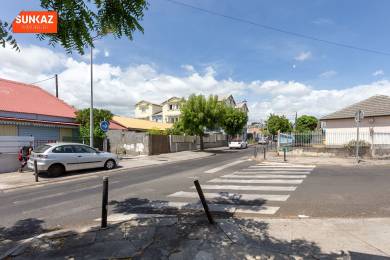 Location  Local commercial  Saint-Louis (97450) - REUNION