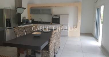 a vendre - maison de type t4 d'environ 121.18 m2 - la riviere saint-louis - 451 200 € hai