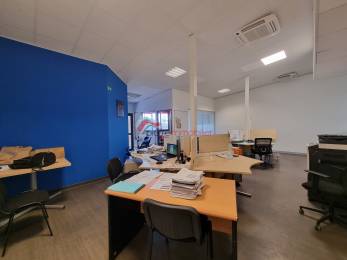 Location  Local Professionnel Saint-Louis (97450) - REUNION