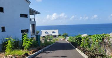 vieux fort : résidence la rose des vents,  le sextant, t4 dplex + bureau no13