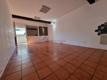 Location  Local Commercial Saint-Pierre (97410) - REUNION