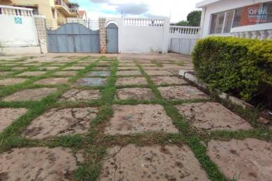 Location  Local commercial ANTANANARIVO () - MADAGASCAR