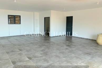 Location  Local Professionnel Les Avirons (97425) - REUNION