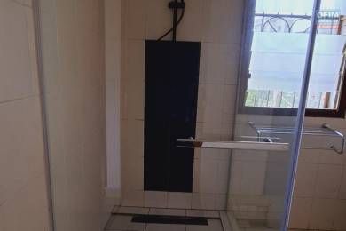 Location  Local commercial ANTANANARIVO () - MADAGASCAR
