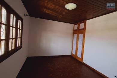 Location  Local commercial ANTANANARIVO () - MADAGASCAR
