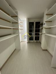 Location  Local Commercial Saint-Denis (97400) - REUNION